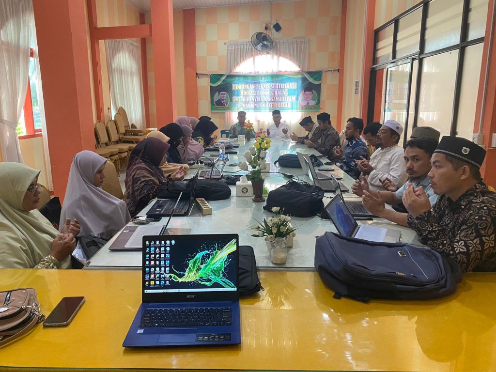 Kemenag Aceh Besar Himbau Pelaku Usaha Urus Sertifikasi Produk Halal