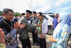 Didampingi Pj Wali Kota, Kafilah MTQ Banda Aceh Tiba di Simeulue