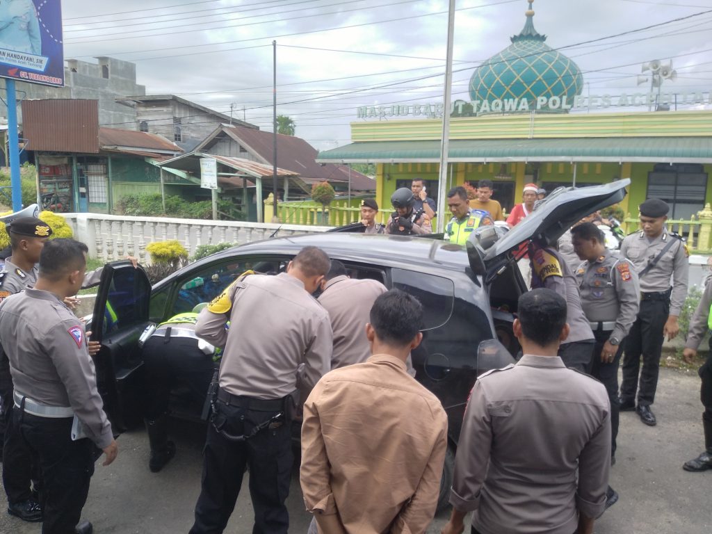 Polisi Amankan 10 Bungkus Sabu saat Razia OMB Seulawah