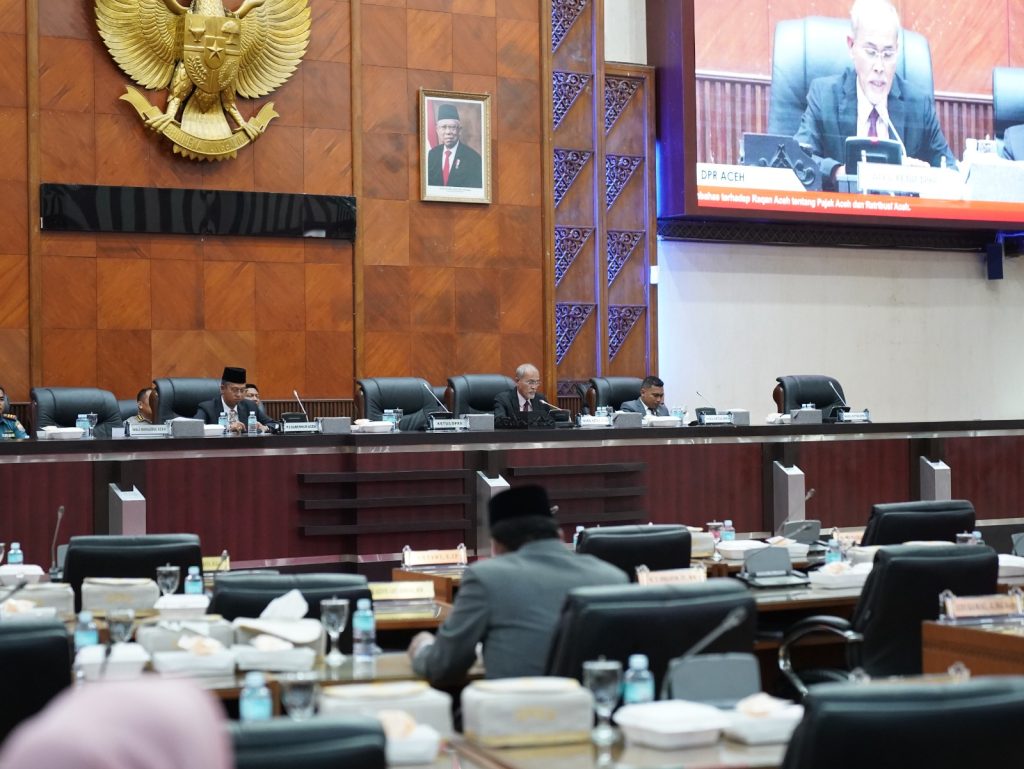 DPRA Paripurnakan Rancangan Qanun Aceh Tentang Pajak Dan Retribusi Aceh