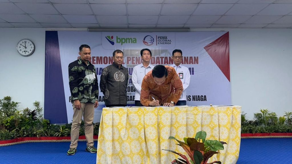PGN dan PGE Teken PJBG 45 BBTUD untuk Pupuk Iskandar Muda Industri Aceh-Sumut