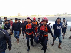 Bocah Hilang Terseret Arus Saat Mandi di Pantai Kajhu Ditemukan Meninggal