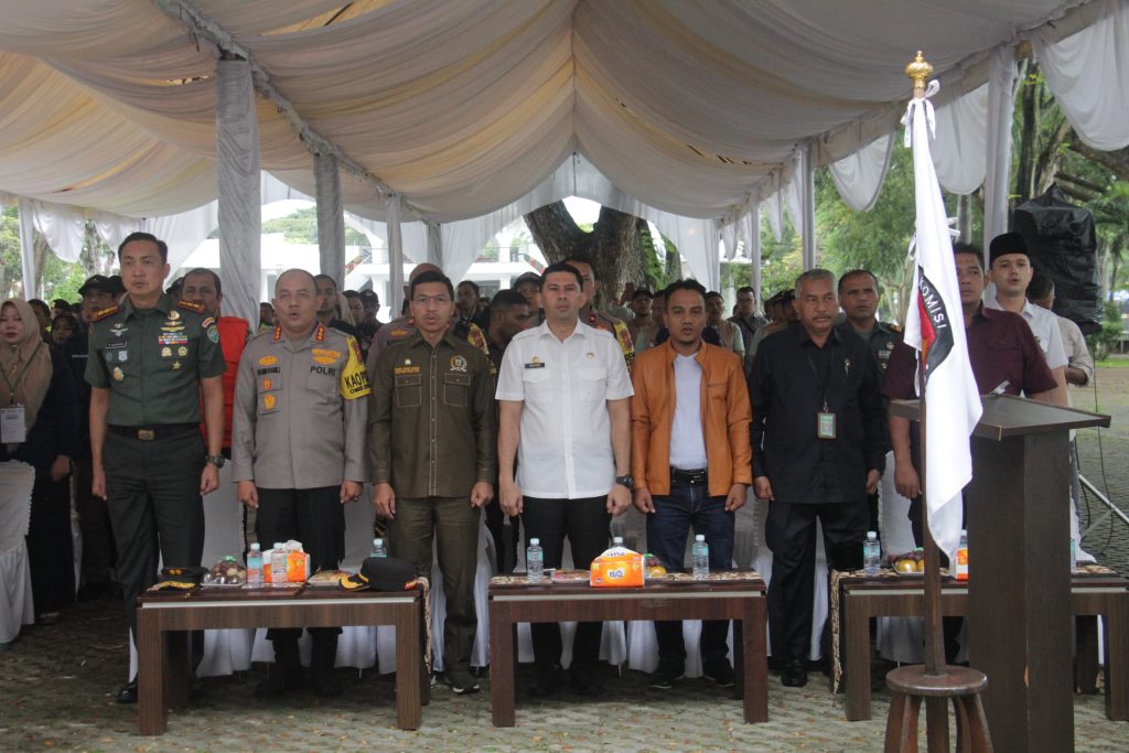 Dandim 0101/KBA Hadiri Simulasi Pemungutan dan Penghitungan suara Pemilu 2024