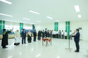 Rektor UIN Ar-Raniry Lantik 8 Dosen Dengan Tugas Tambahan