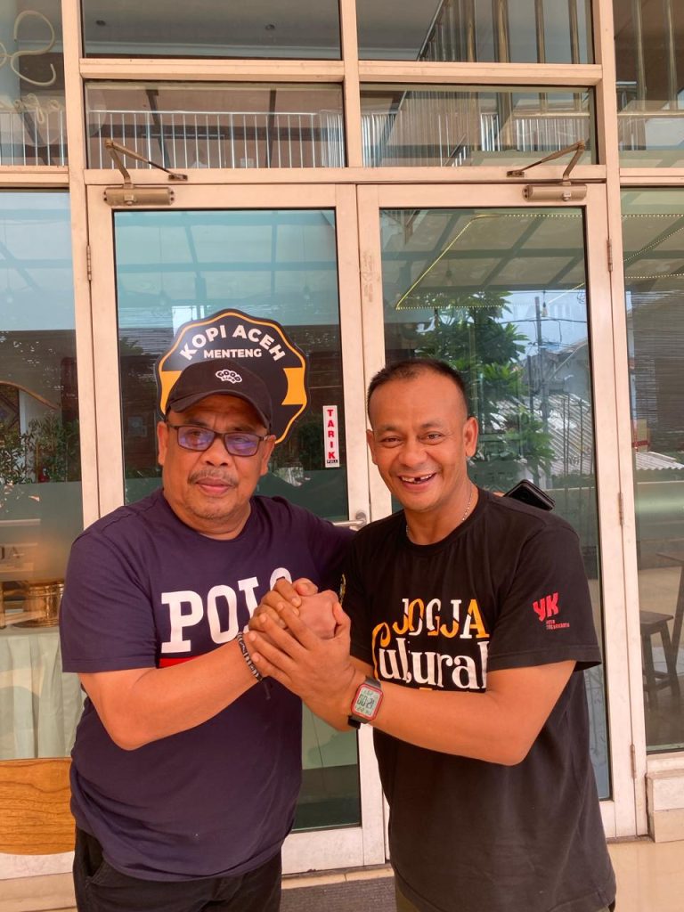 Ketua PSI-PWI Salam Komando di Even HPN