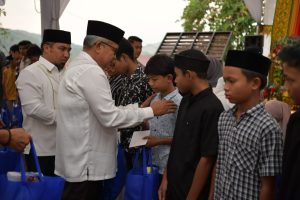 Silaturrahmi ke Aceh Besar, Pj Gubernur Aceh Santuni Anak Yatim