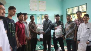 Pecahkan Rekor Muri, Kemenag Aceh Besar Salurkan Paket Sembako untuk Dhuafa