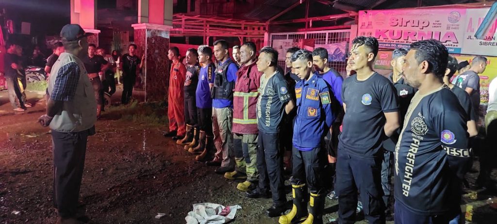 Dua Pintu Toko di Suka Makmur Aceh Besar Terbakar