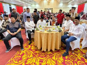 Pj Gubernur Hadiri Buka Puasa Bersama DPP Partai Aceh