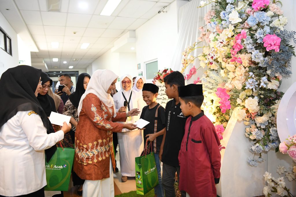 Puluhan Anak Ikuti Sunat Masal di RSIA