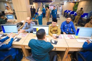 Hari Pertama Masuk Kantor, Pj Wali Kota Pastikan Layanan Tetap Maksimal