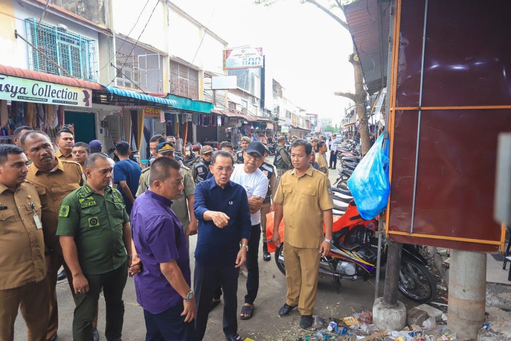 Pj Wali Kota Pantau Jalan Tgk Chik Pante Kulu, Pasca Penertiban PKL