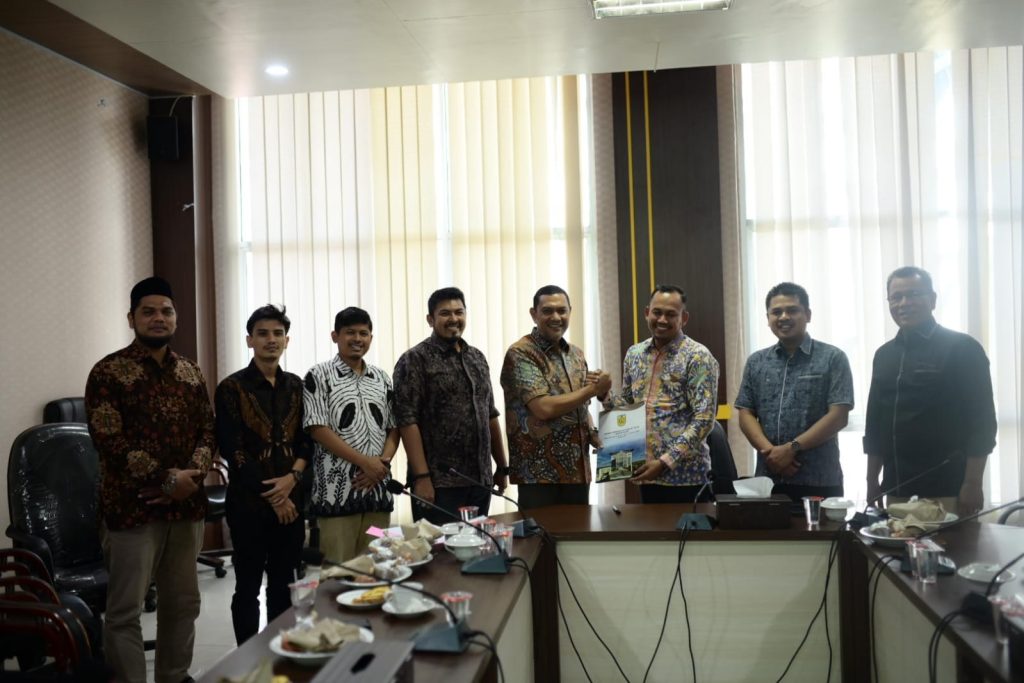 Komisi I DPRK Banda Aceh Terima 15 Nama Calon Panwaslih dari Pansel