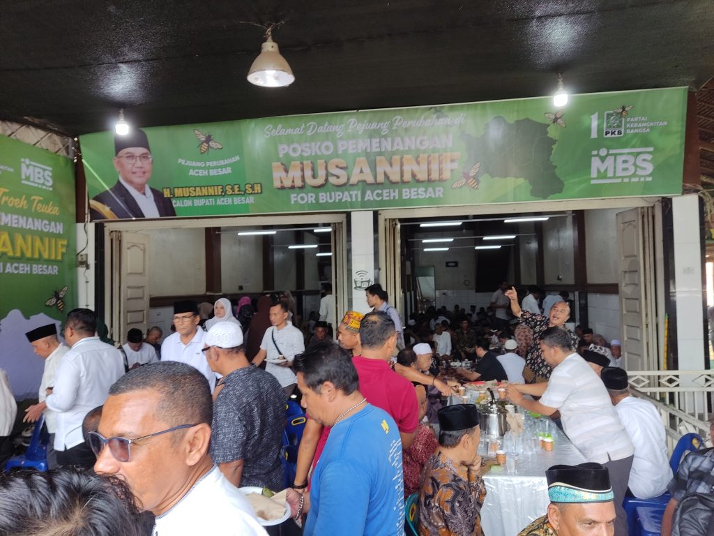 Calon Bupati Aceh Besar Musannif Resmikan Posko Pemenangan