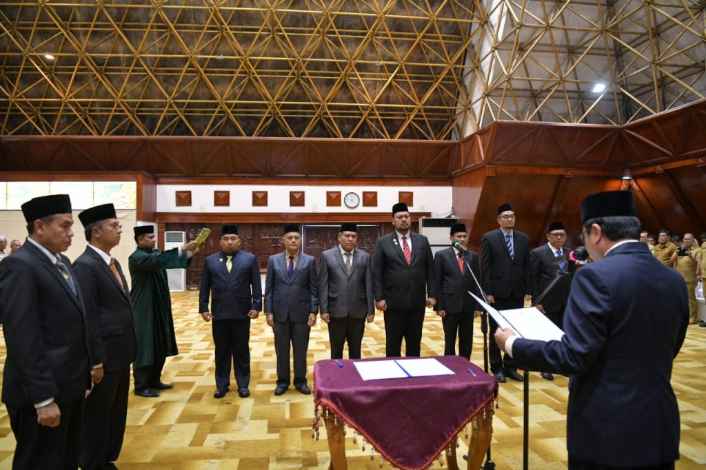 Lantik Tujuh Kepala SKPA, Pj Sekda Ingatkan Percepatan Realisasi APBA