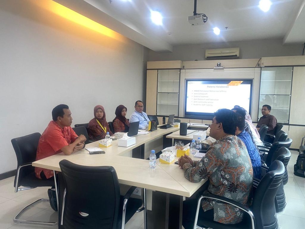 Penguatan Kurikulum, FISIP UIN Ar Raniry Banda Aceh kunjungi FIA UI