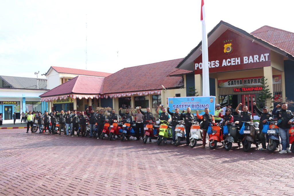 Polres Aceh Barat Bersama Komunitas Scooter Touring ke Wisata Pentango Garden Rivers