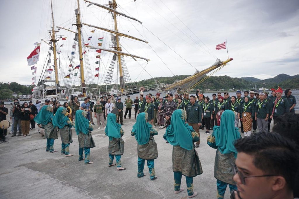 Rombongan Muhibah Budaya Jalur Rempah 2024 Tiba di Sabang dengan KRI Dewaruci