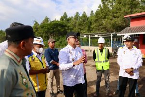 Kunker ke Aceh Tengah, Pj Gubernur Tinjau Venue Pacuan Kuda dan Triathlon