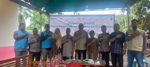 Brigjen Armia Fahmi Bantu Pemasangan Listrik untuk Warga Tamiang