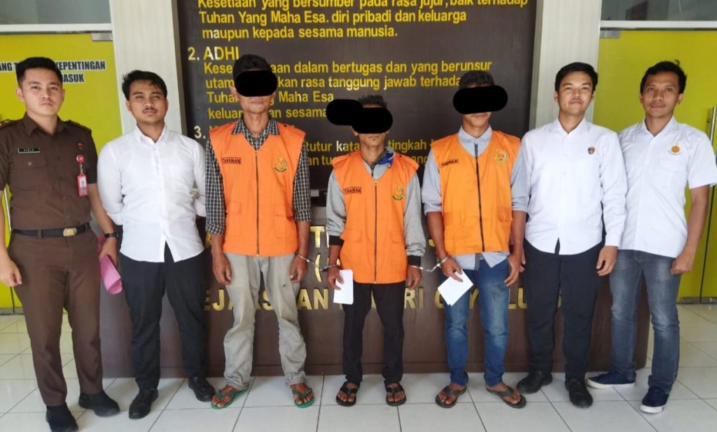 Polres Galus Serahkan Dua Tersangka Kasus Perambahan Hutan ke Jaksa