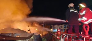 10 Unit Rumah di Komplek Aspol Lamteumen Banda Aceh Terbakar