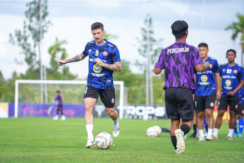 Persiraja Mulai Latihan di Lapangan AMLA Lamteungoh