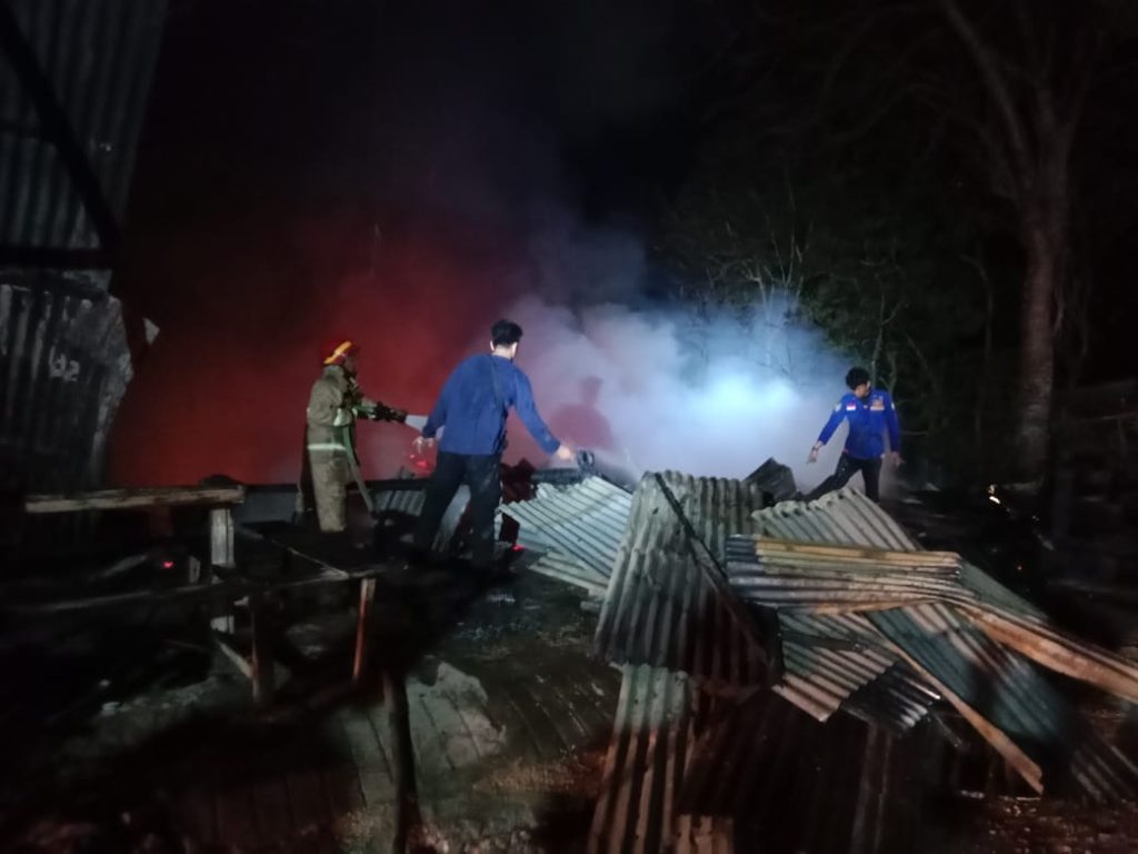 Tempat Pengobatan Tradisional di Lubuk Sukon Terbakar