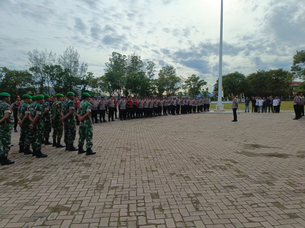 Polres Aceh Besar Melaksanakan Pengamanan Pelantikan Anggota DPRK Terpilih Periode 2024-2029