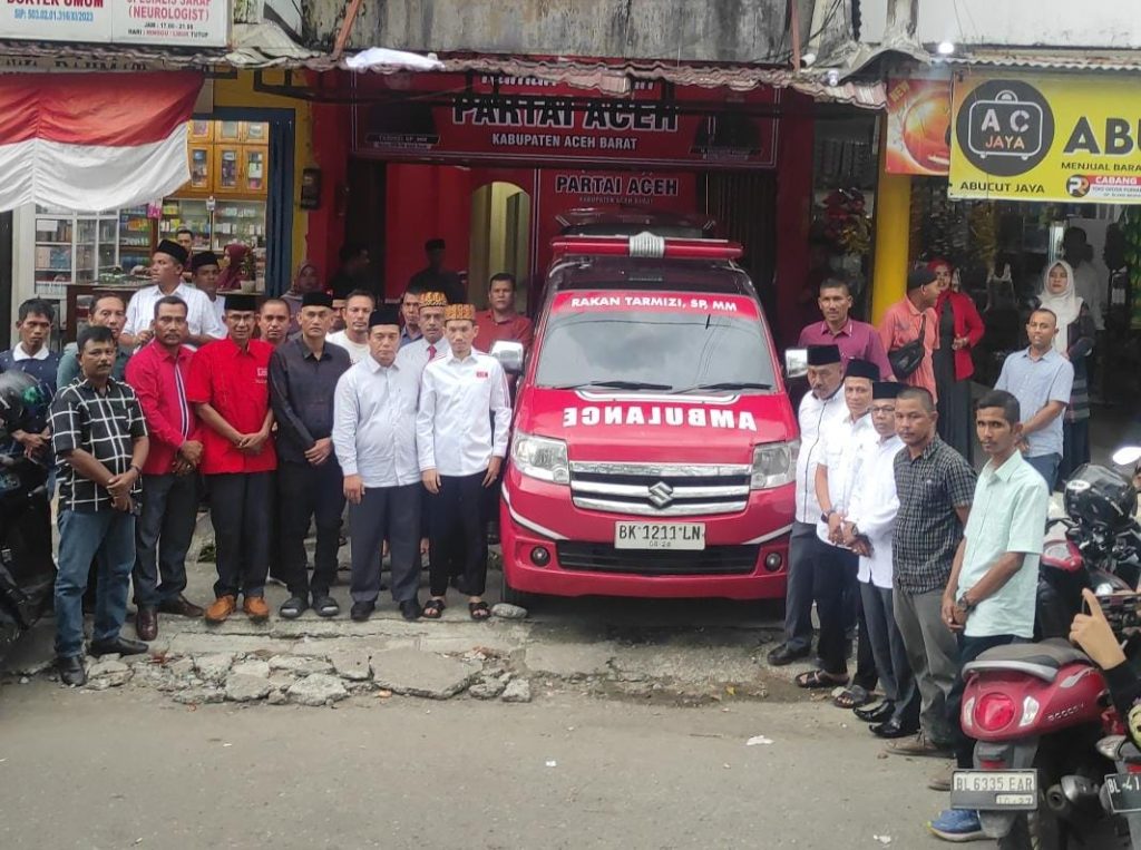 Ketua DPW Partai Aceh Resmikan Rumah Singgah dan Ambulans di Aceh Barat