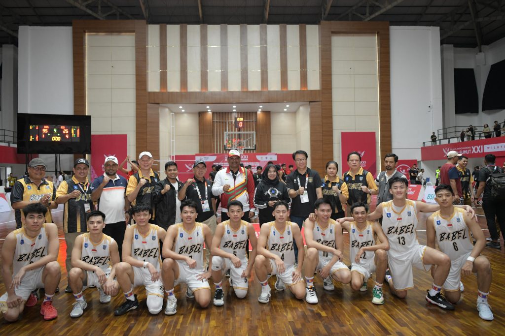 Pj Gubernur Safrizal Hadir Berikan Dukungan Langsung ke Arena Basket PON