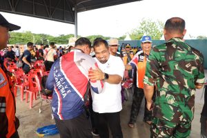 Pj Bupati Aceh Besar Sambut Kontingen PON XXI 2024 Cabang Terjun Payung dan Paralayang