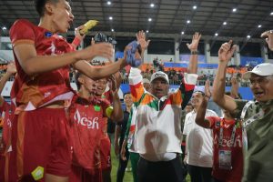 Juarai Grup A Cabor Sepakbola, Pj Gubernur Safrizal Kembali Beri Bonus