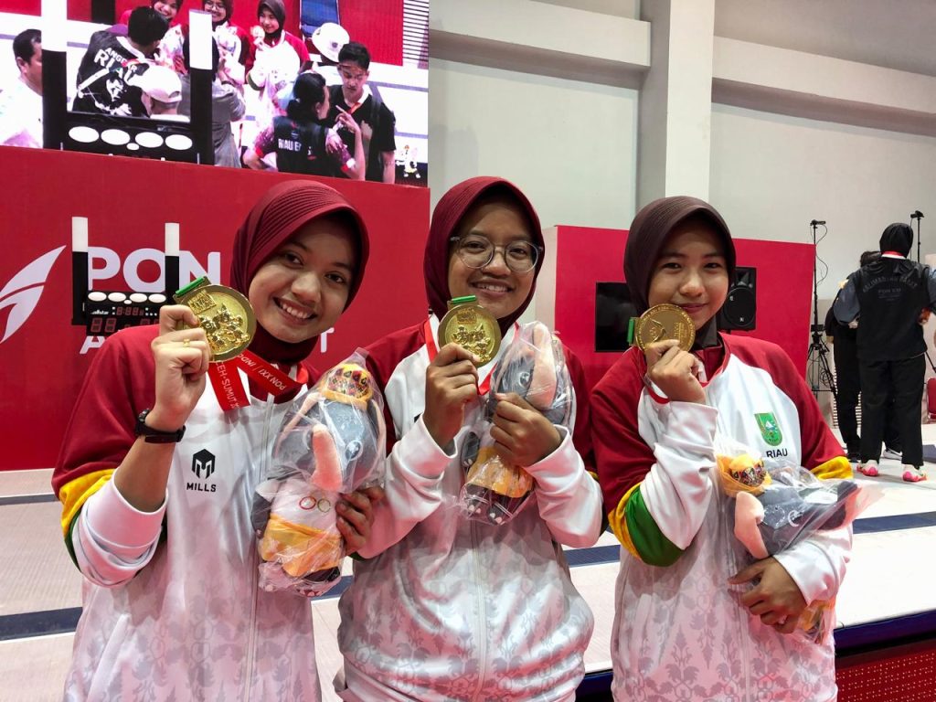 Anggar Riau Raih Emas di Nomor Floret Beregu Putri