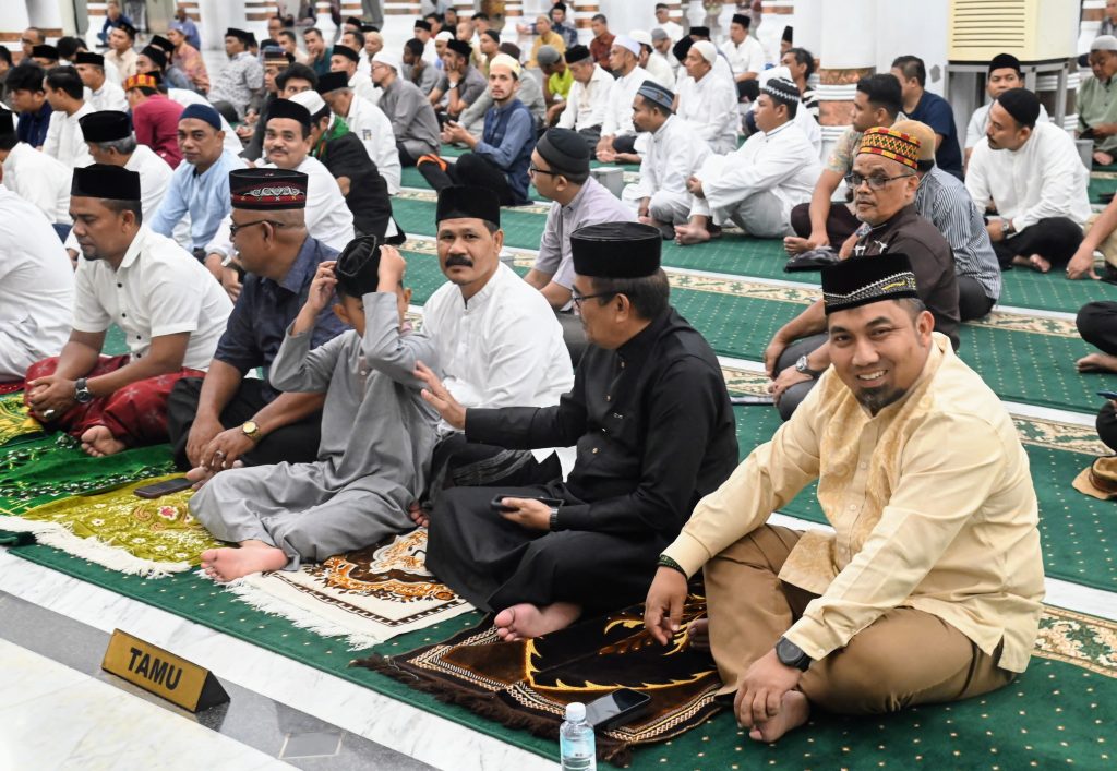 Pj Bupati Aceh Besar Hadiri Peringatan Maulid di MRB