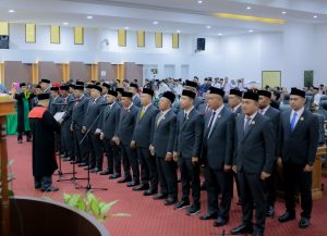 Ketua PN Suka Makmue Lantik 25 Anggota DPRK Nagan Raya Masa Bakti 2024-2029