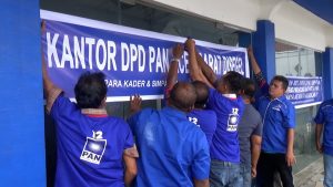 Seratusan Kader Segel Kantor DPD PAN Aceh Barat, Protes Penunjukan Ketua DPRK oleh DPP