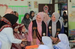 Yekki Yasmin Kunjungi SDN 67 Percontohan, Tekankan Pentingnya Gerakan Sekolah Sehat