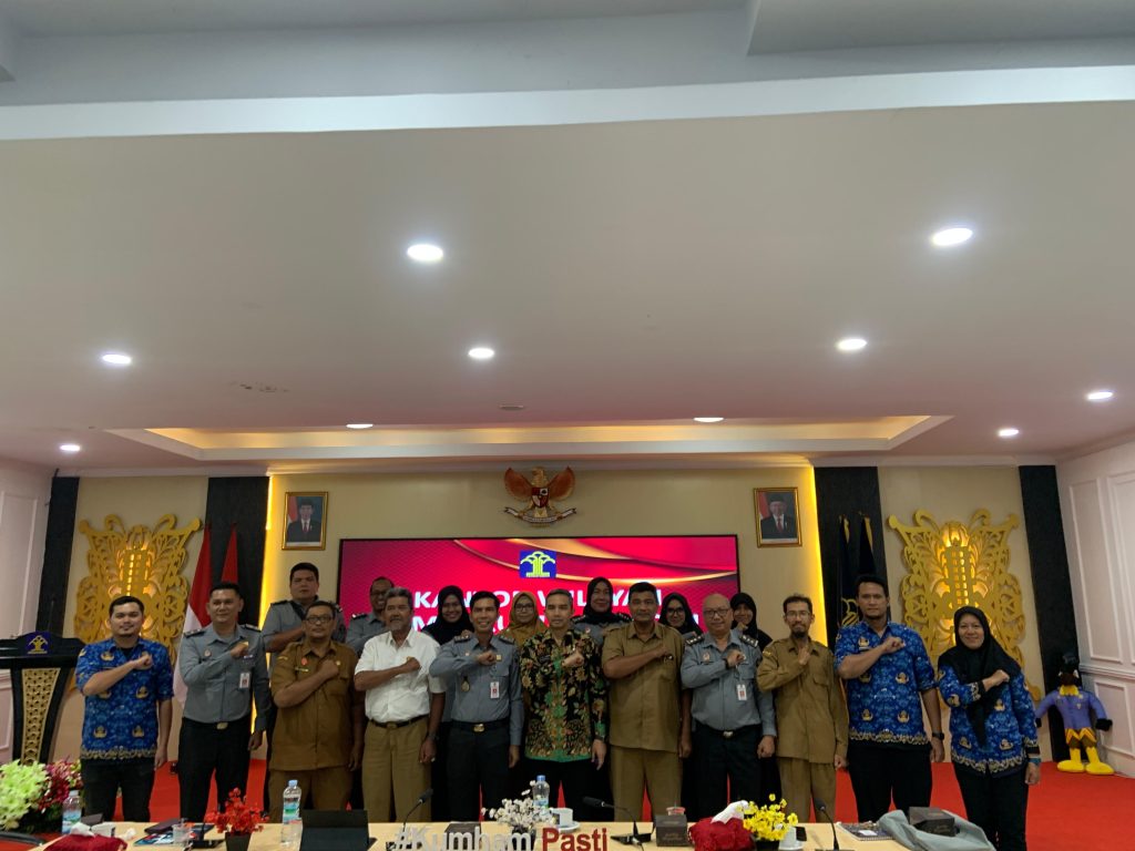 Kadiv Pelayanan Hukum dan HAM Singgung Soal Konsistensi dan Keselarasan Hukum Saat Harmonisasi Reusam Gampong Peunyerat