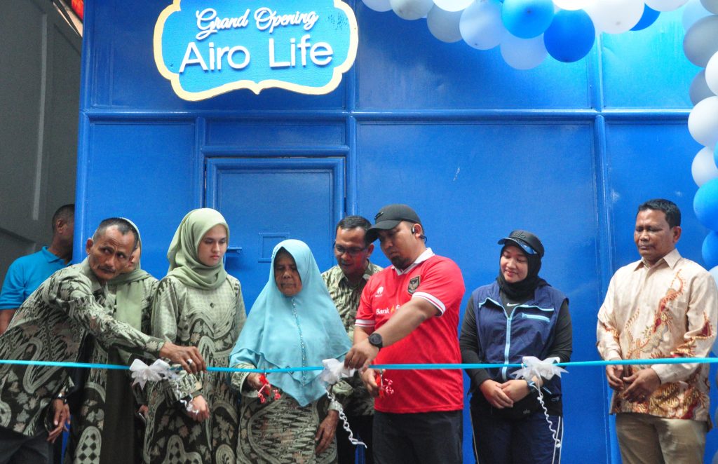 Perkuat UMKM di Aceh Besar, Pj Bupati Iswanto Resmikan Airo Life 