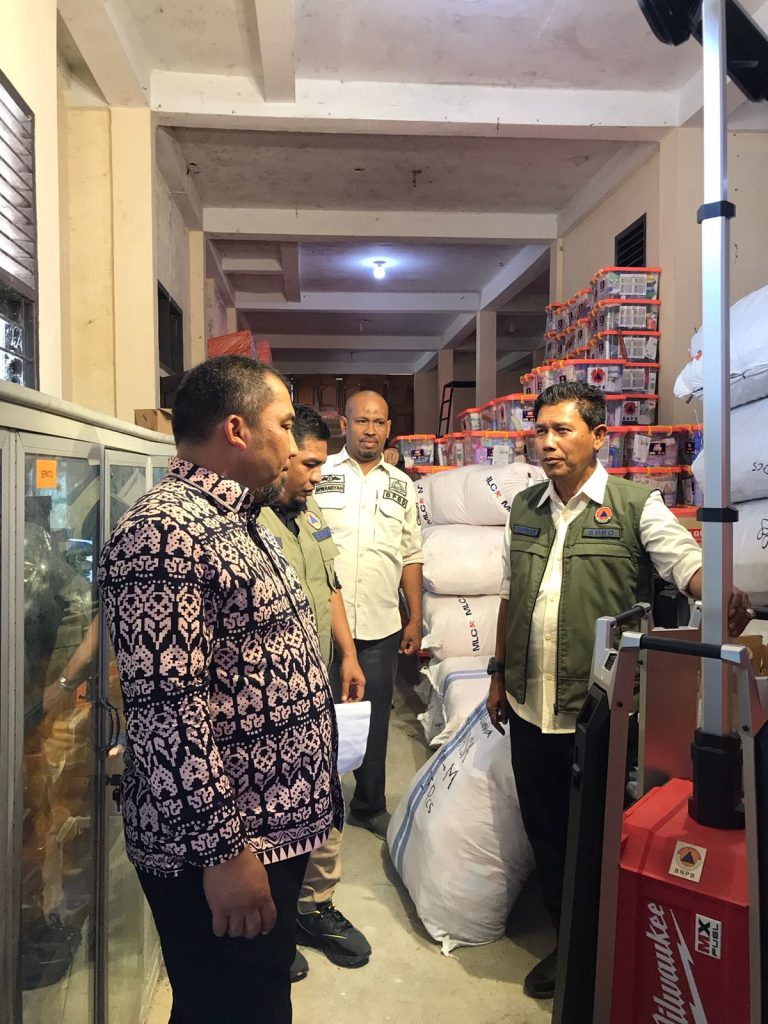 Siaga Bencana Hidrometeorologi, Pj Bupati Tinjau Logistik dan Peralatan BPBD Aceh Besar