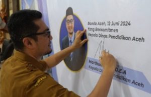 Pegawai Disdik Aceh Deklarasi Komitmen Penerapan Zona Integritas