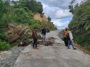 Dinas PUPR Aceh Barat Segera Tangani Kerusakan Jalan Lintas Canggai-Lawet Akibat Longsor