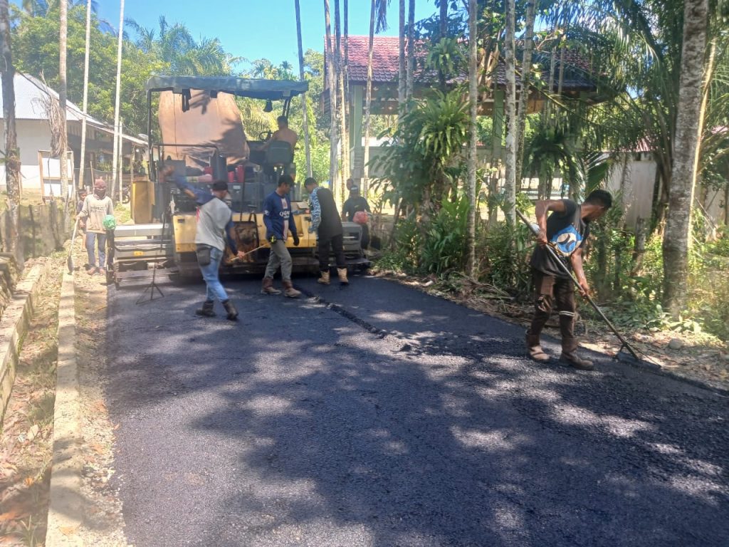 Pemkab Aceh Barat Pacu Peningkatan Jalan Pedalaman di Kecamatan Woyla