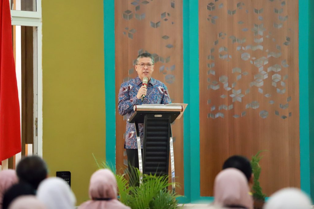 USK Gelar Konferensi Internasional ICeBES