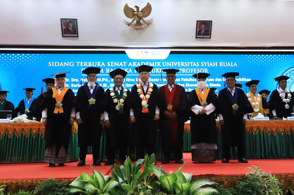 USK Kukuhkan Empat Profesor