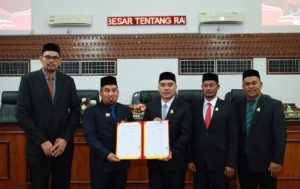 Pemkab dan DPRK Aceh Besar Sahkan APBK 2025