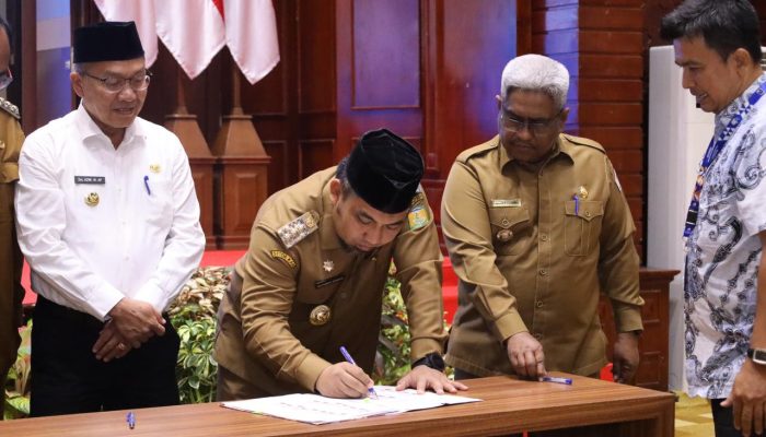 Pj Bupati Aceh Besar Hadiri Penyerahan DIPA dan TKD 2025 