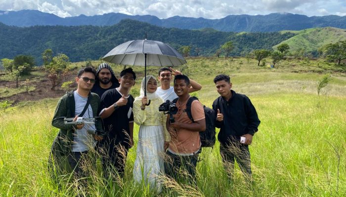 Cut Rani Auliza dan Mohderzam: Syuting Videoklip dengan Latar Bukit Siron yang Eksotis