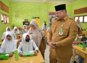 Pj Gubernur cek MBG di SMP dan SMA di Banda Aceh